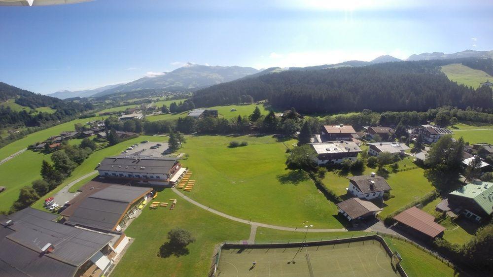 فندق كيرشبرغ ان تيرولفي  Alpenhof المظهر الخارجي الصورة